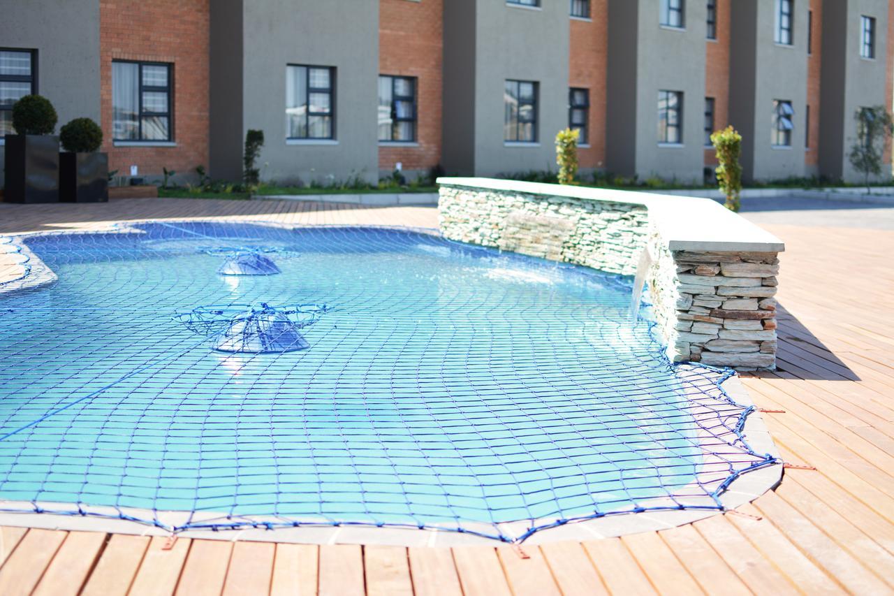 Regal Inn Hotel Midrand Exterior photo